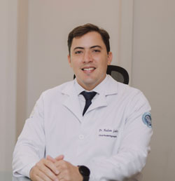 Dr. Hudson Godeiro